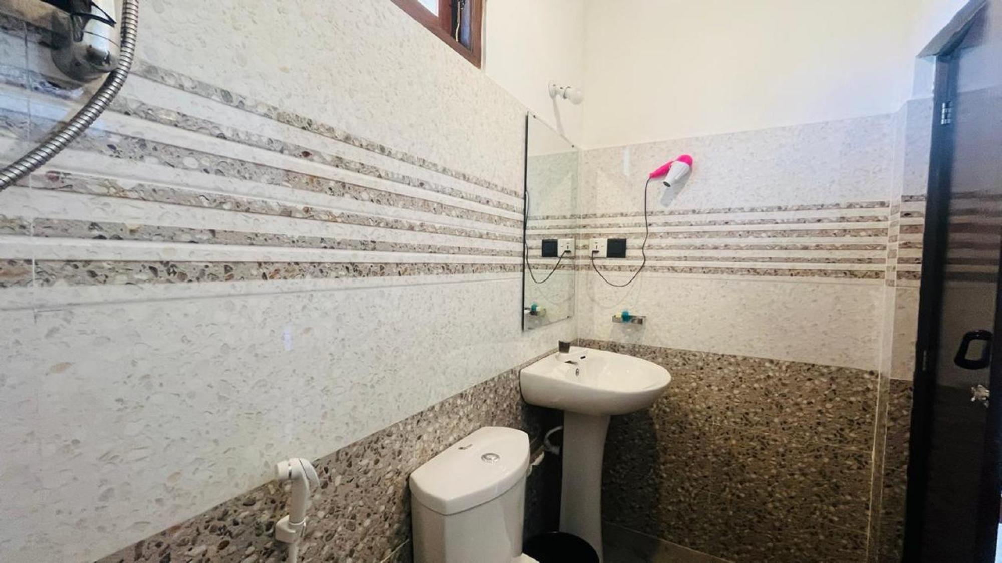 Dew Ashi Homestay سيغيرِيا المظهر الخارجي الصورة